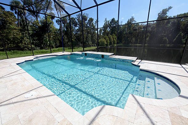 Travertin piscine : Conseils d’achat et de pose